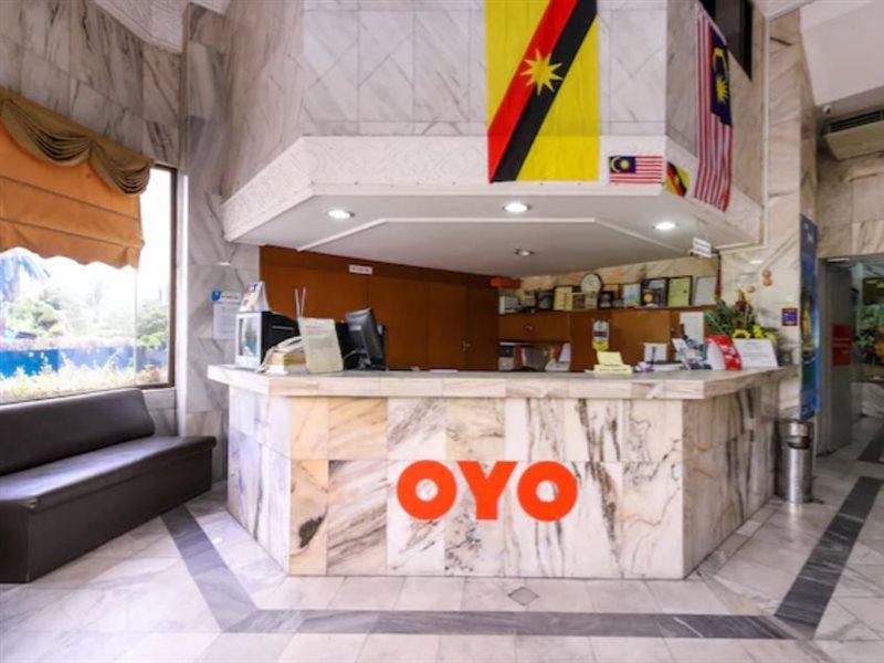 Oyo 1007 グランド スプリーム ホテル クチン エクステリア 写真